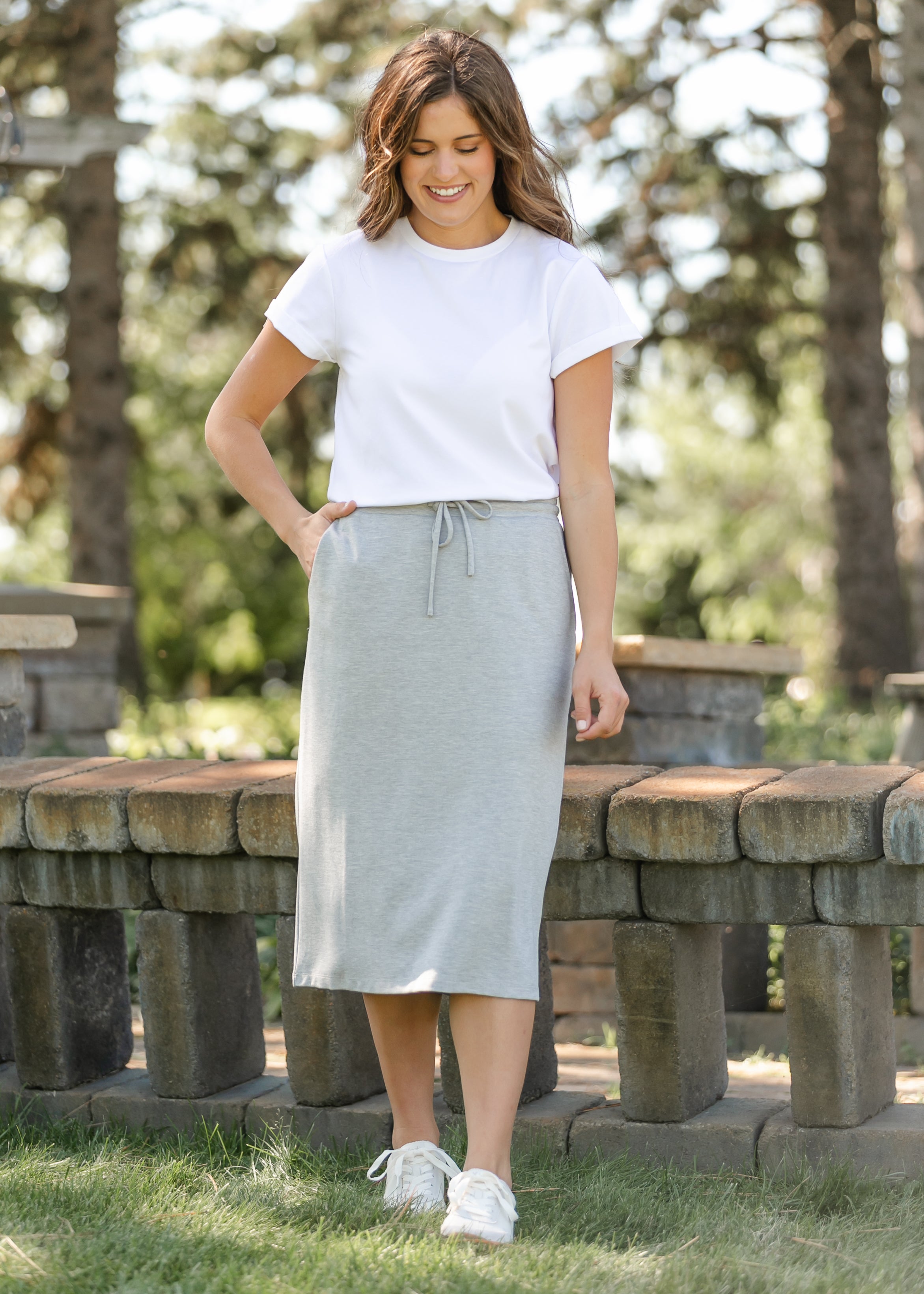 Essential White Short Sleeve Basic T-shirt