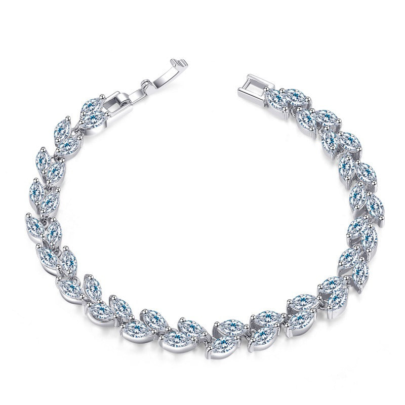 Small leaf zircon bracelet