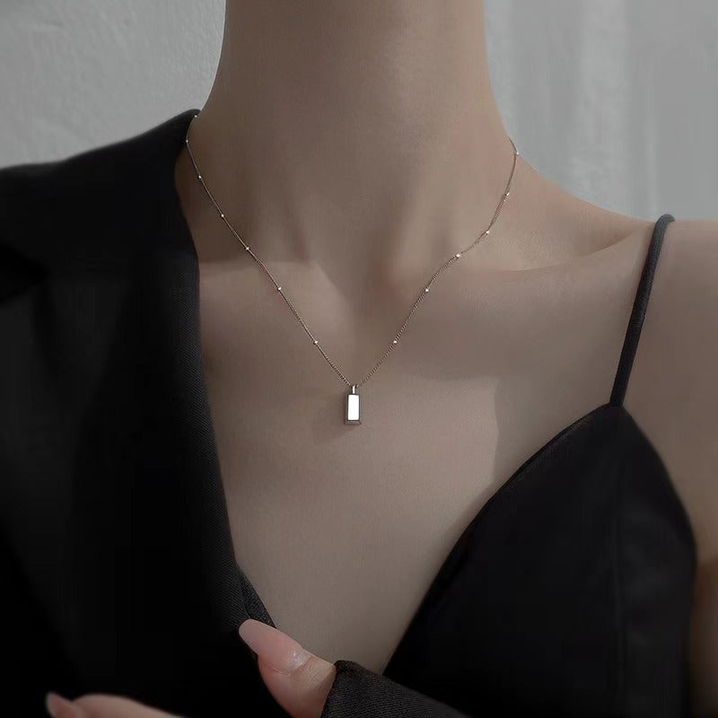 Titanium Steel Small Gold Brick Necklace Women's Non-fading Elegant New Fashion Popular Niche Light Luxury High-grade Clavicle Chain