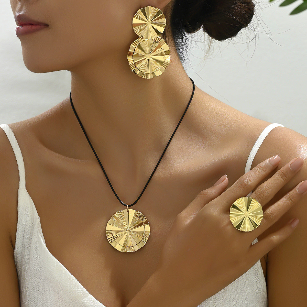 Distinctive Hip Hop European And American Women's Earrings Necklace Suit Fashion Double Layer Design Earrings Simple Versatile Women's Ring