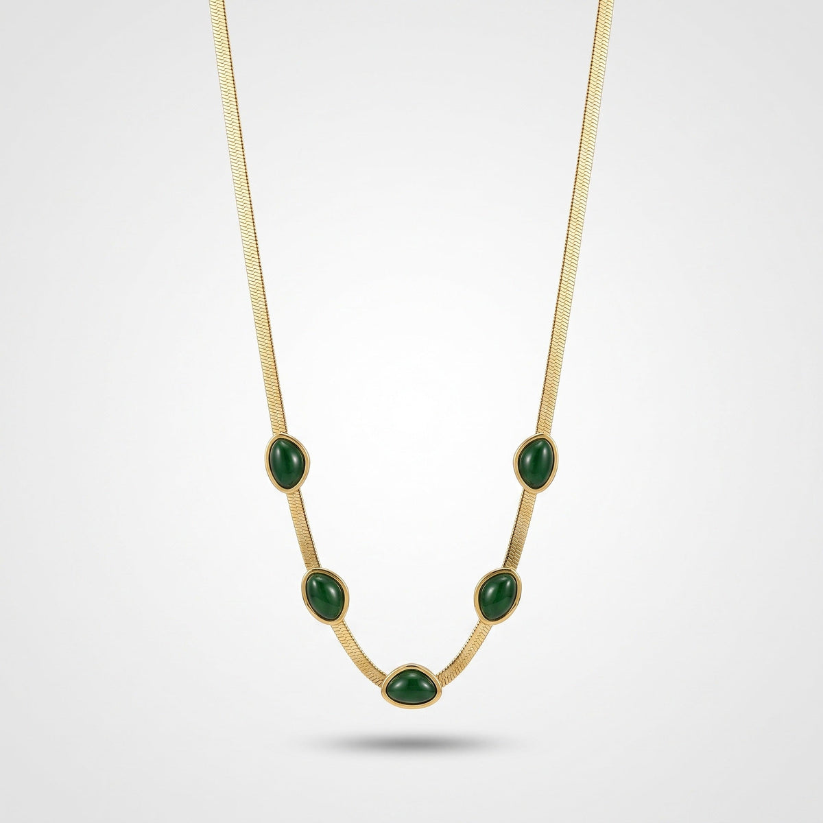 European American Fashion Minimalist High Sense Emerald Green Stainless Steel Necklace, Versatile Fade Resistant Titanium Steel Necklace For Women