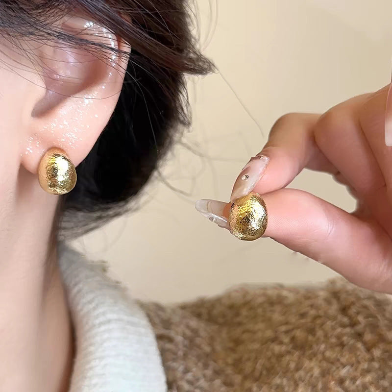 925 Silver Needle Internet Celebrity Same Style Gold Earrings Women's Light Luxury High-end Elegant All-match Earrings Retro New Earrings