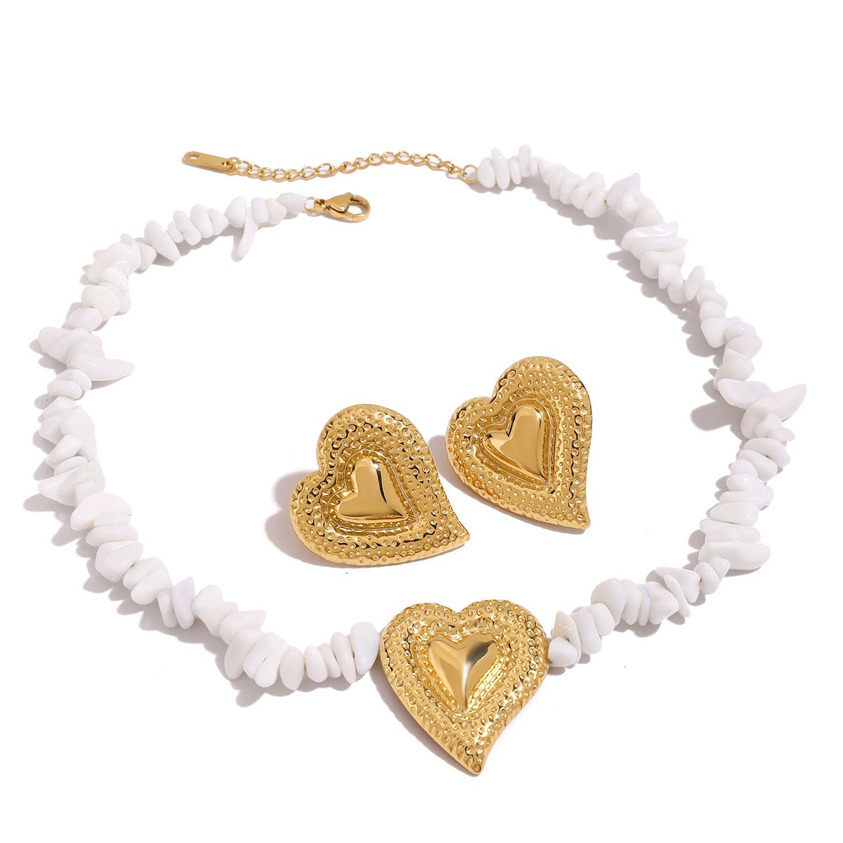 18K gold heart-shaped earrings and necklace set with exquisite texture design