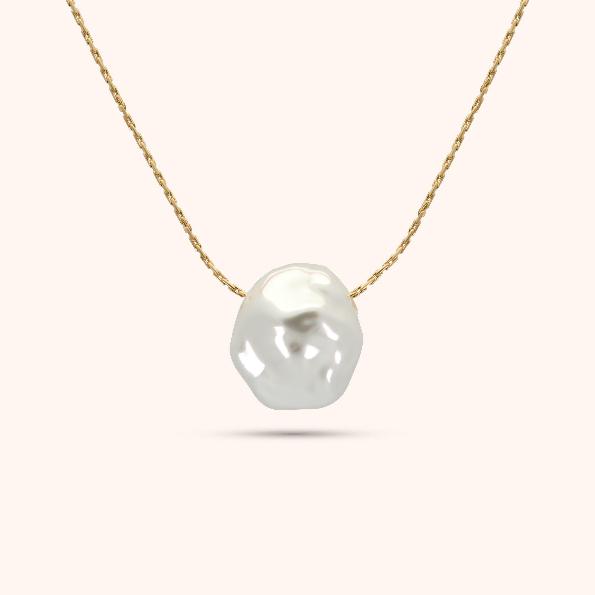 Luster Pearl Necklace