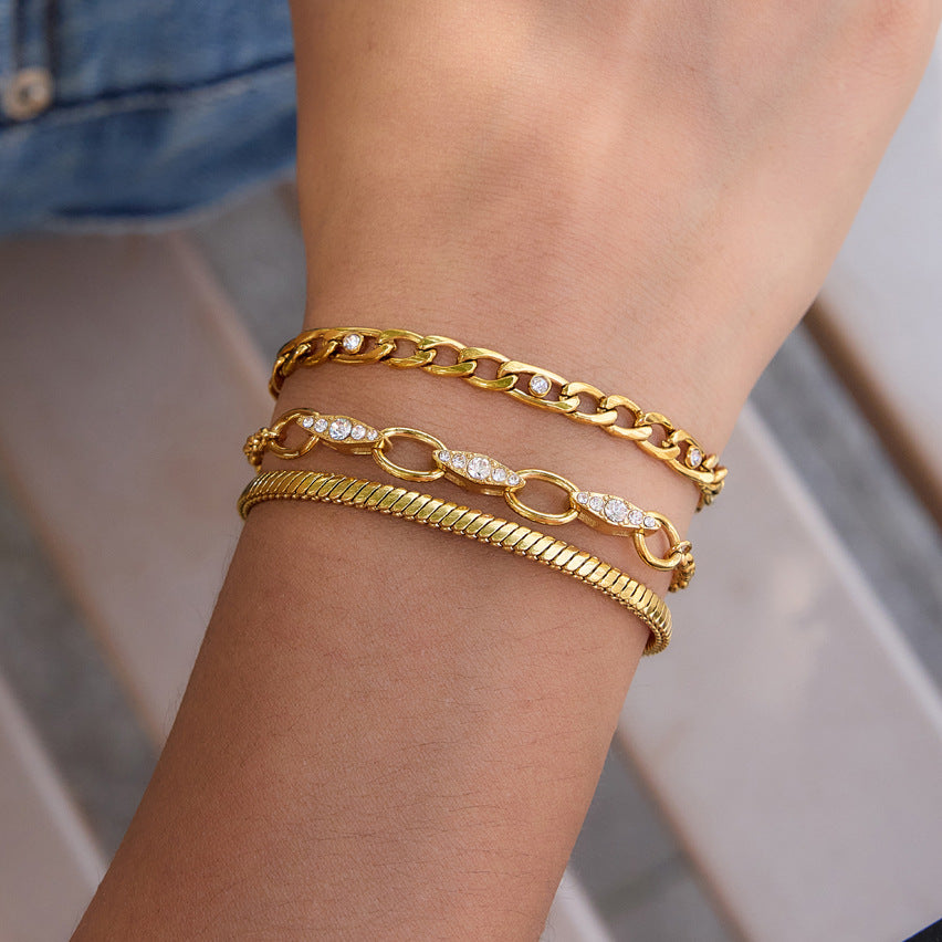 Oval Link Bracelet Collection