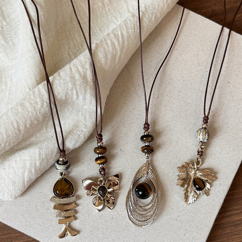 Maillard Vintage Tiger's Eye Stone Leaf Pendant Necklace For Women, Niche High Sense Elegant Delicate Versatile Sweater Chain Neck Jewelry