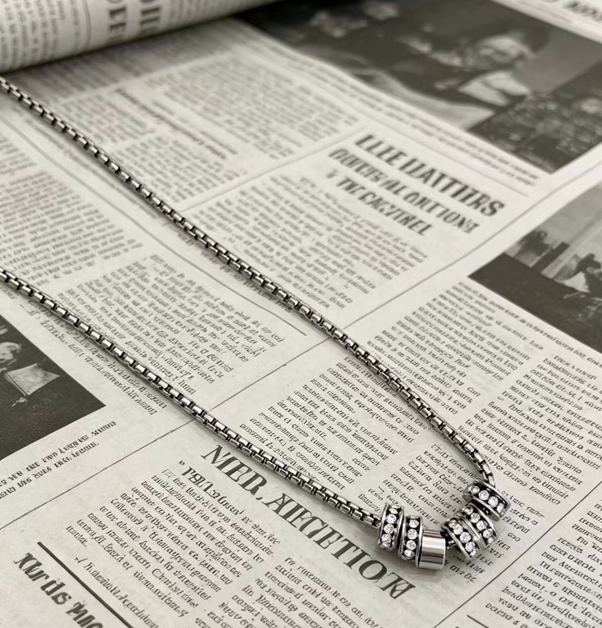 Flash Diamond Ring Clavicle Chain Men's Trendy Brand Fashion Small Man Waist Stainless Steel Necklace For Men And Women Couple's Trendy All-match