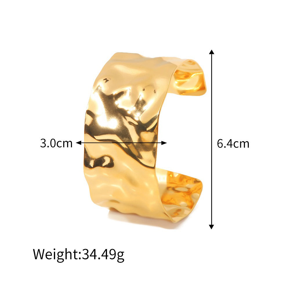 18K gold geometric shape with gold and silver color matching design high-end earrings, bracelets and rings set