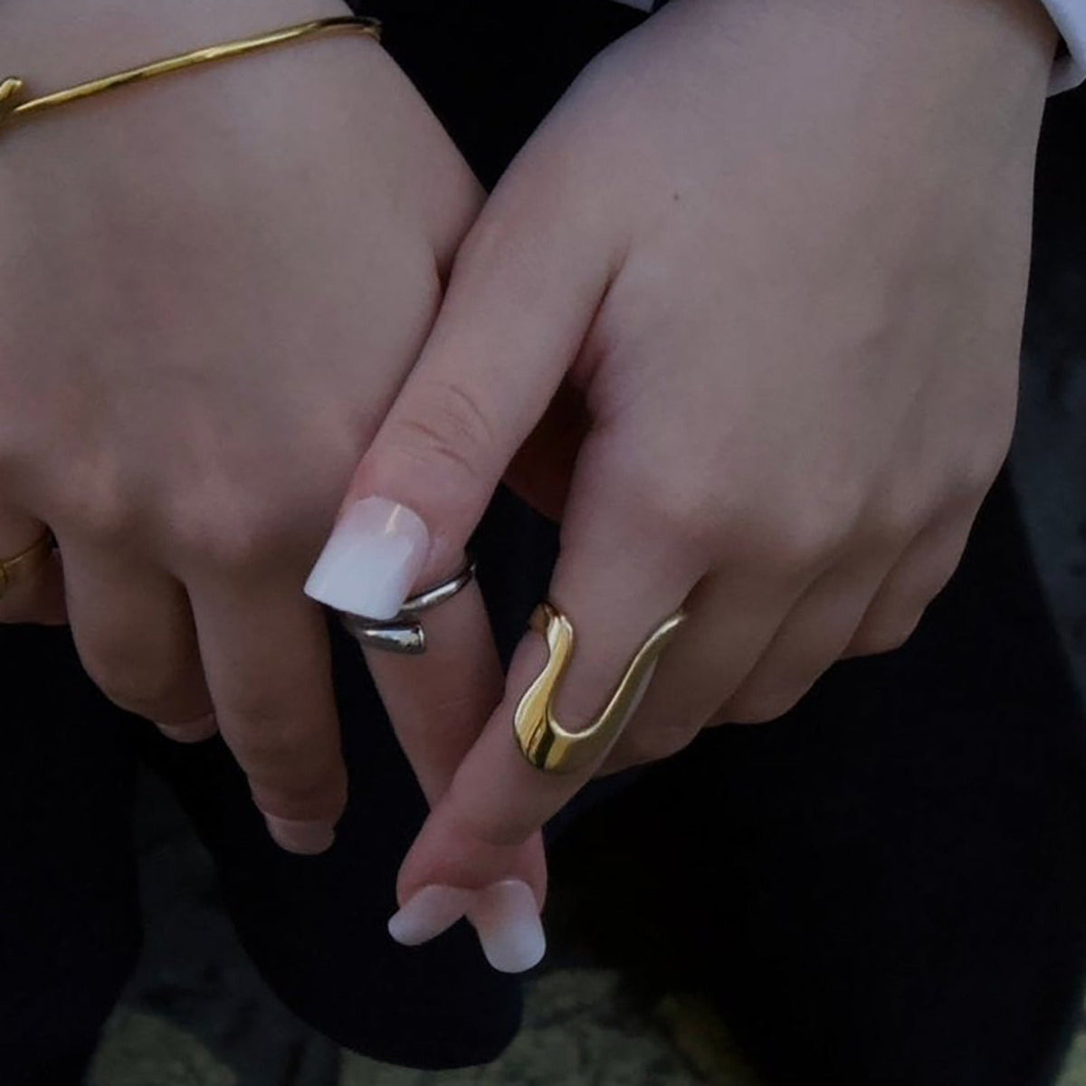 18K gold geometric U-shaped design exaggerated personality ring