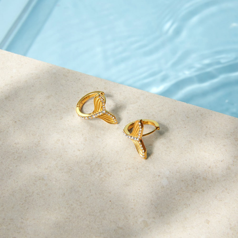 Fishtail Zircon Huggie Earrings