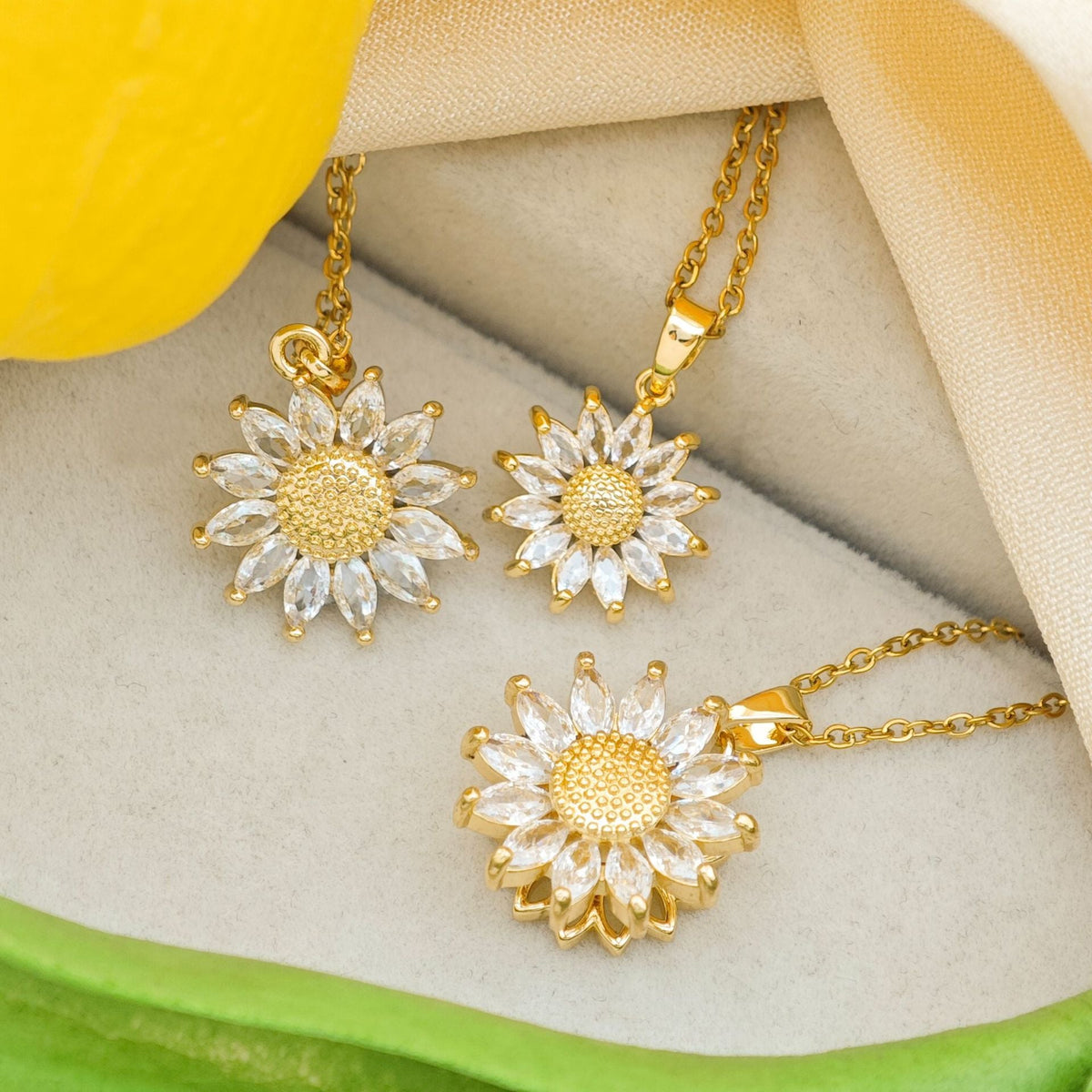 Necklace Cross-border New Sunflower Necklace Fashion Simple Accessories Ins Cyber Celebrity Sunflower  Necklace