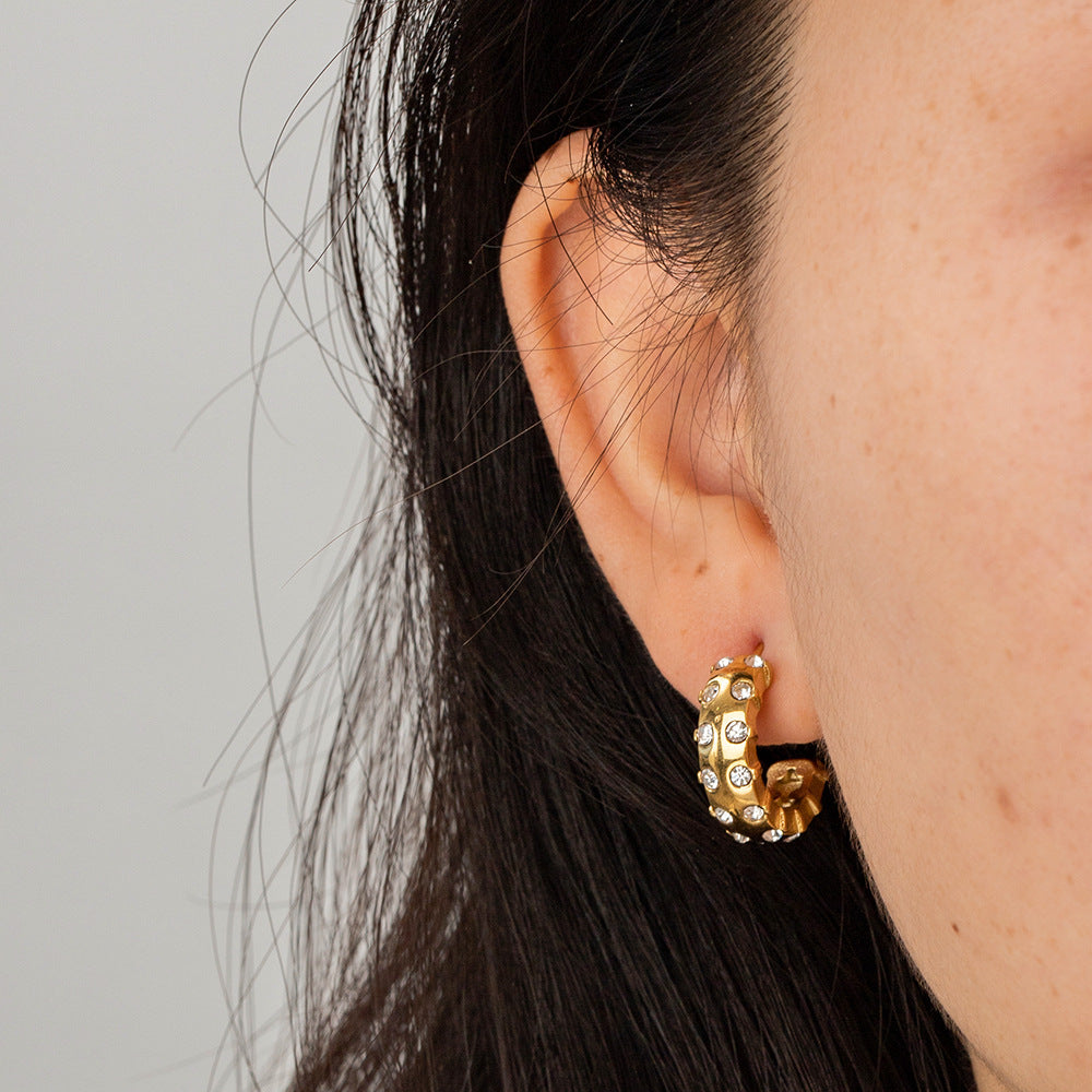 18K Gold Fashion Dazzling C Shape Inlaid Zircon Polished Earrings