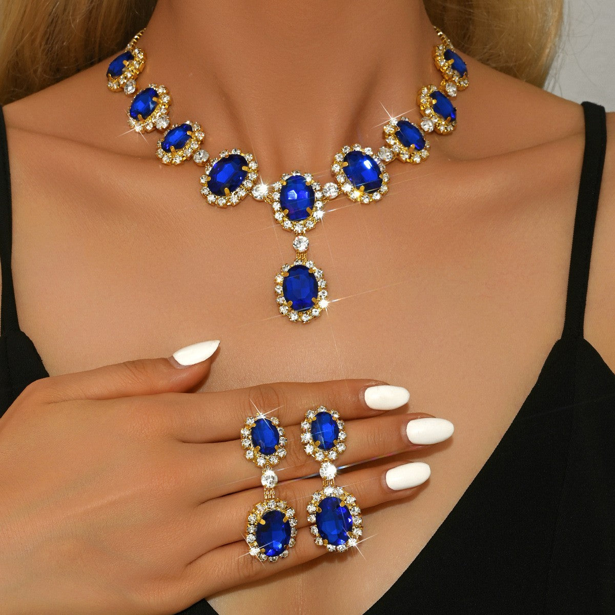 Autumn And Winter European And American Fashion Drop-Shaped Super Flash Elegant Set Chain Earrings Necklace Exaggerated Two-Piece Bridal Jewelry Wholesale