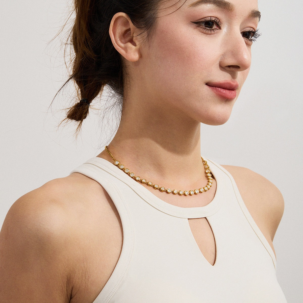 18K gold inlaid round gemstone exquisite design noble necklace