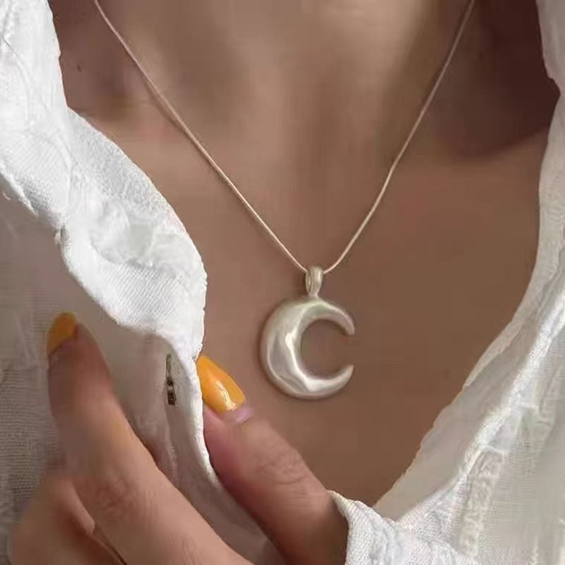 S925 Sterling Silver Pearl Necklace For Women, Niche Design, Light Luxury, Stylish And Versatile, High-End Clavicle Chain Accessory, Trendy