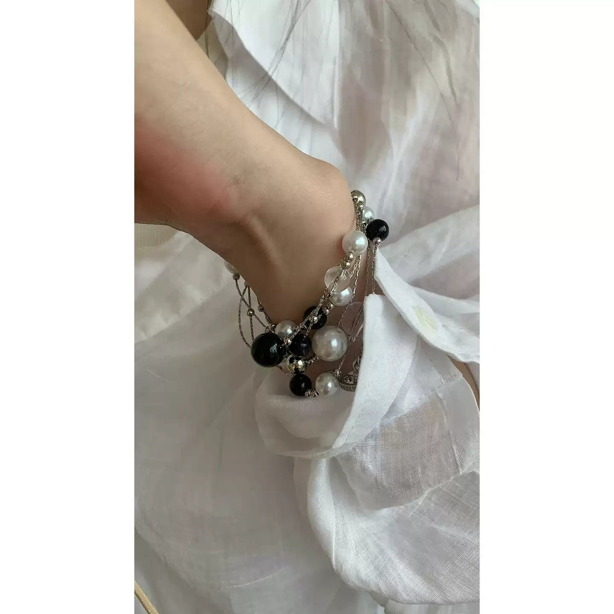 Minimalist Black And White Crystal And Pearl Necklace