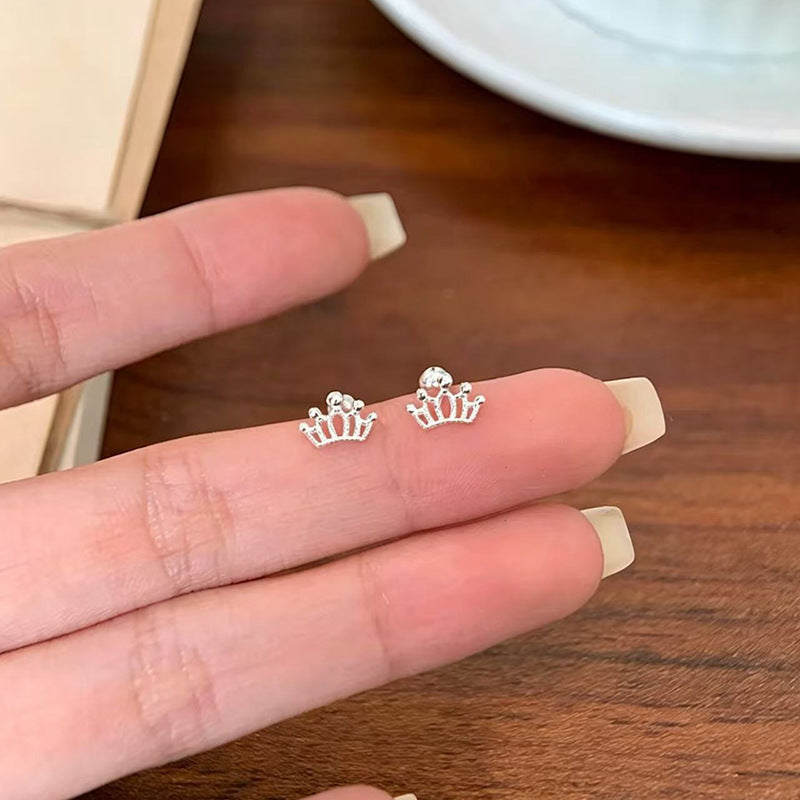 925 Silver Needle Internet Celebrity Same Style Gold Earrings Women's Light Luxury High-end Elegant All-match Earrings Retro New Earrings