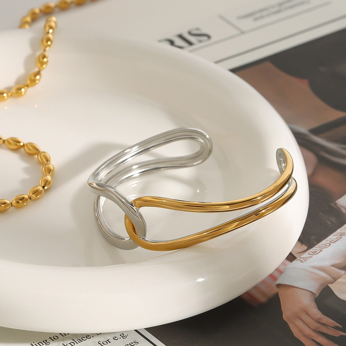 18K gold geometric lines with gold and silver color matching design classic fashion bracelet