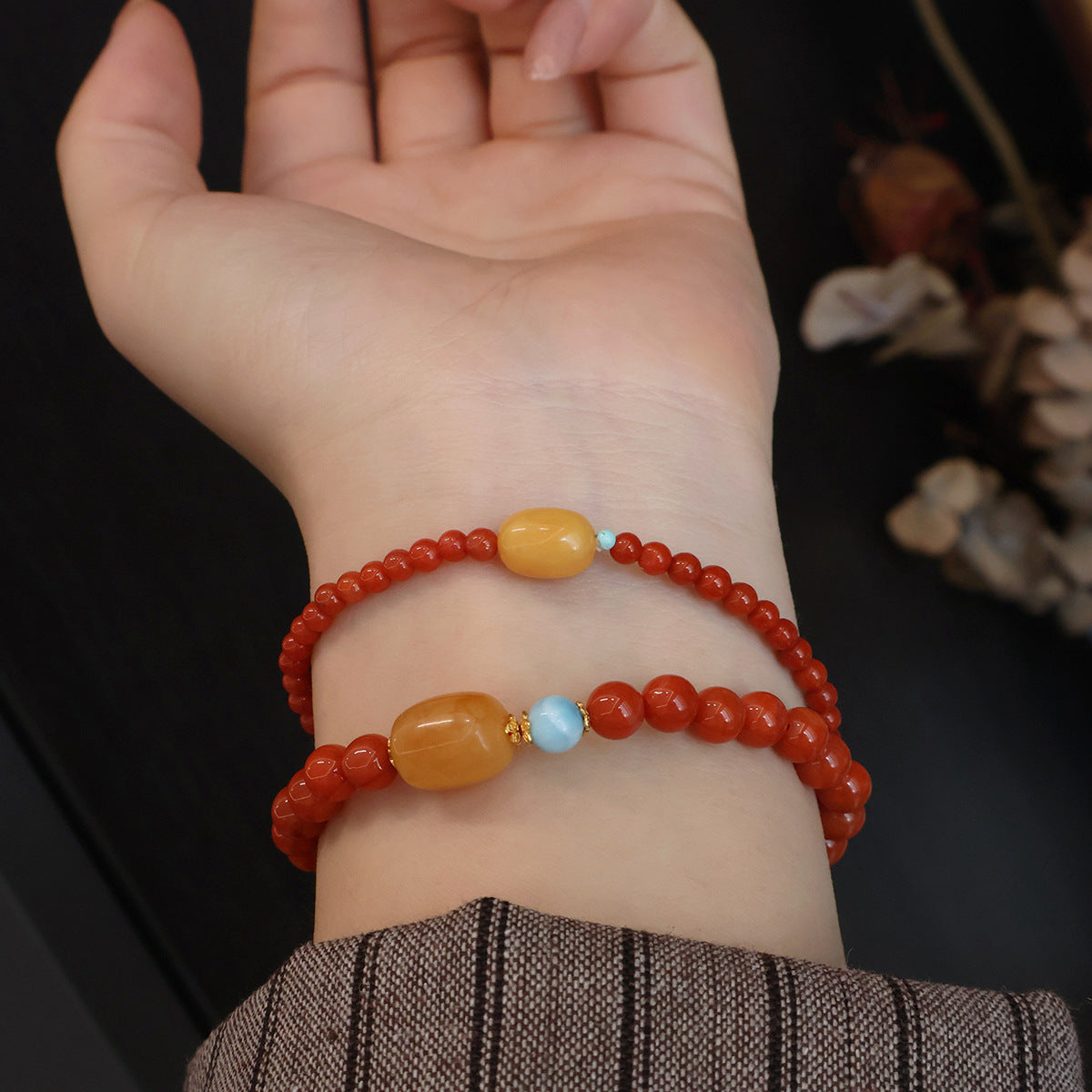Female Natural South Red Agate Bracelet