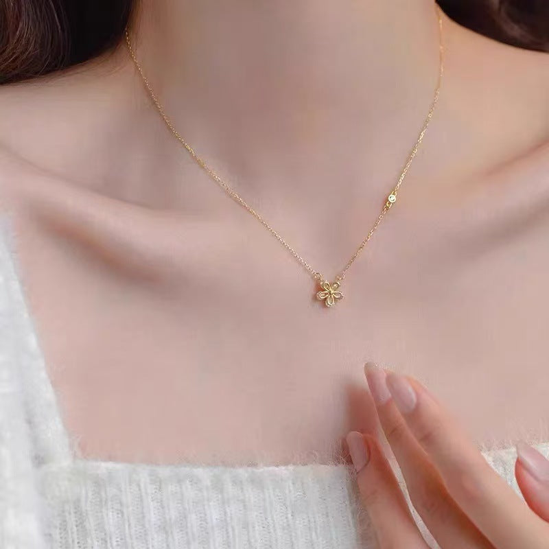 S925 Sterling Silver Pearl Necklace For Women, Niche Design, Light Luxury, Stylish And Versatile, High-End Clavicle Chain Accessory, Trendy
