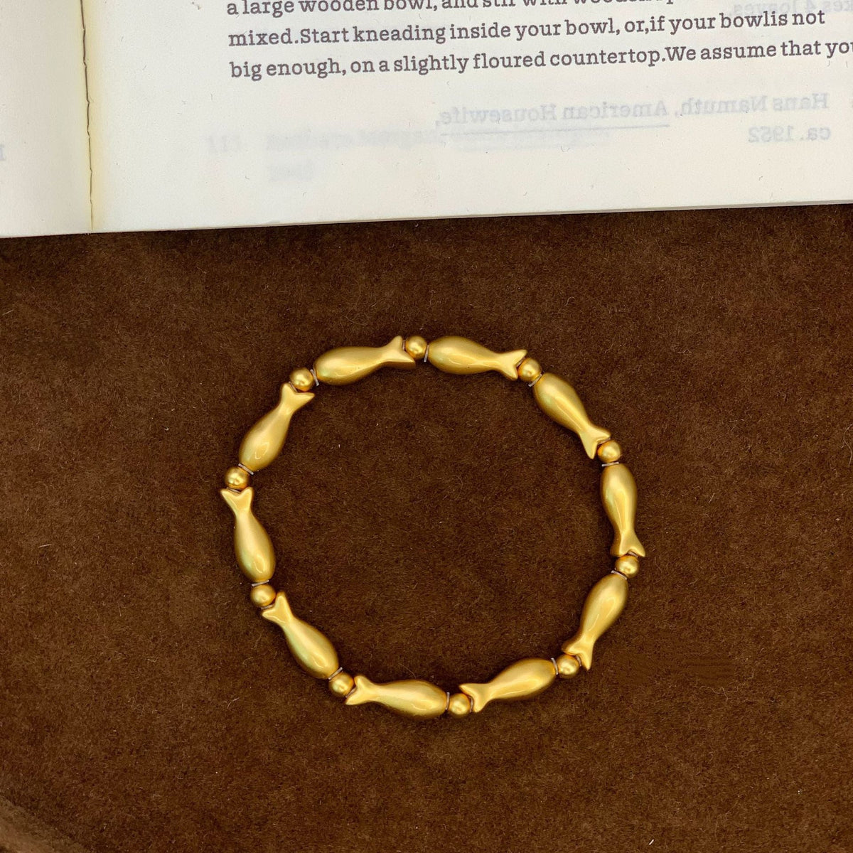 24K Gold-Plated Strong Color-Retaining New Chinese-Style Small Yellow Fish Bracelet With Koi Design, Light Luxury Jewelry