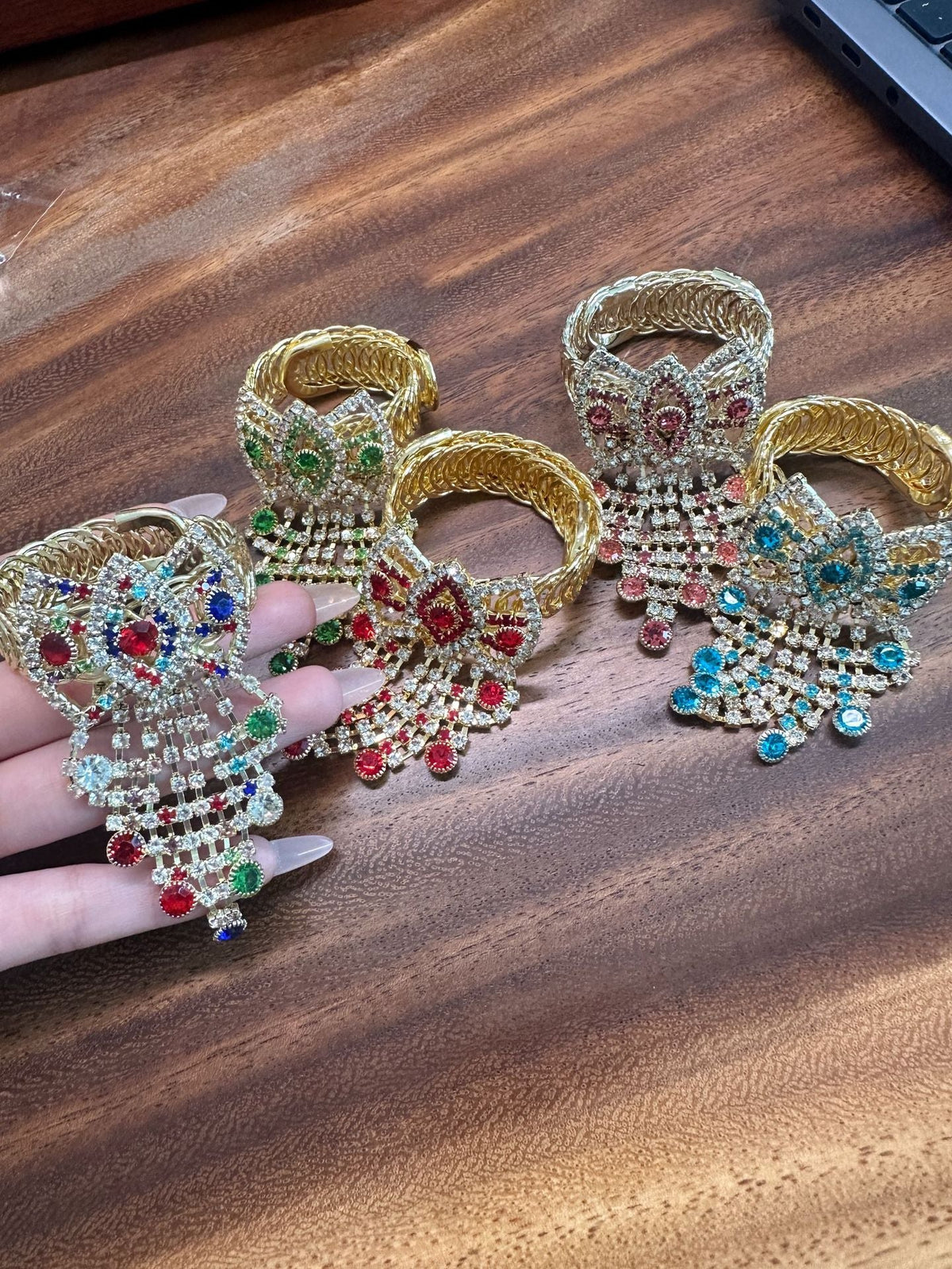 Xinjiang Tourist Souvenirs, Small Sheep Dolls, Accessories, Ethnic Style Alpaca Hand Necklaces, DIY Decorative Pendants