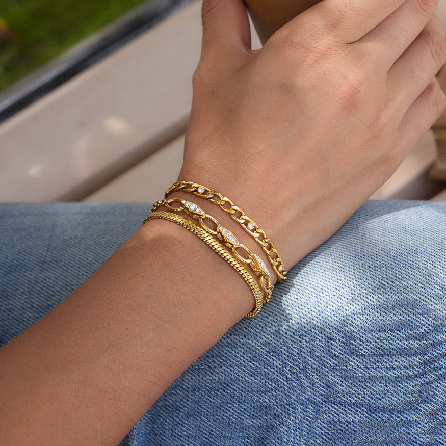 Oval Link Bracelet Collection