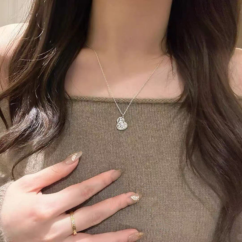 S925 Sterling Silver Pearl Necklace For Women, Niche Design, Light Luxury, Stylish And Versatile, High-End Clavicle Chain Accessory, Trendy