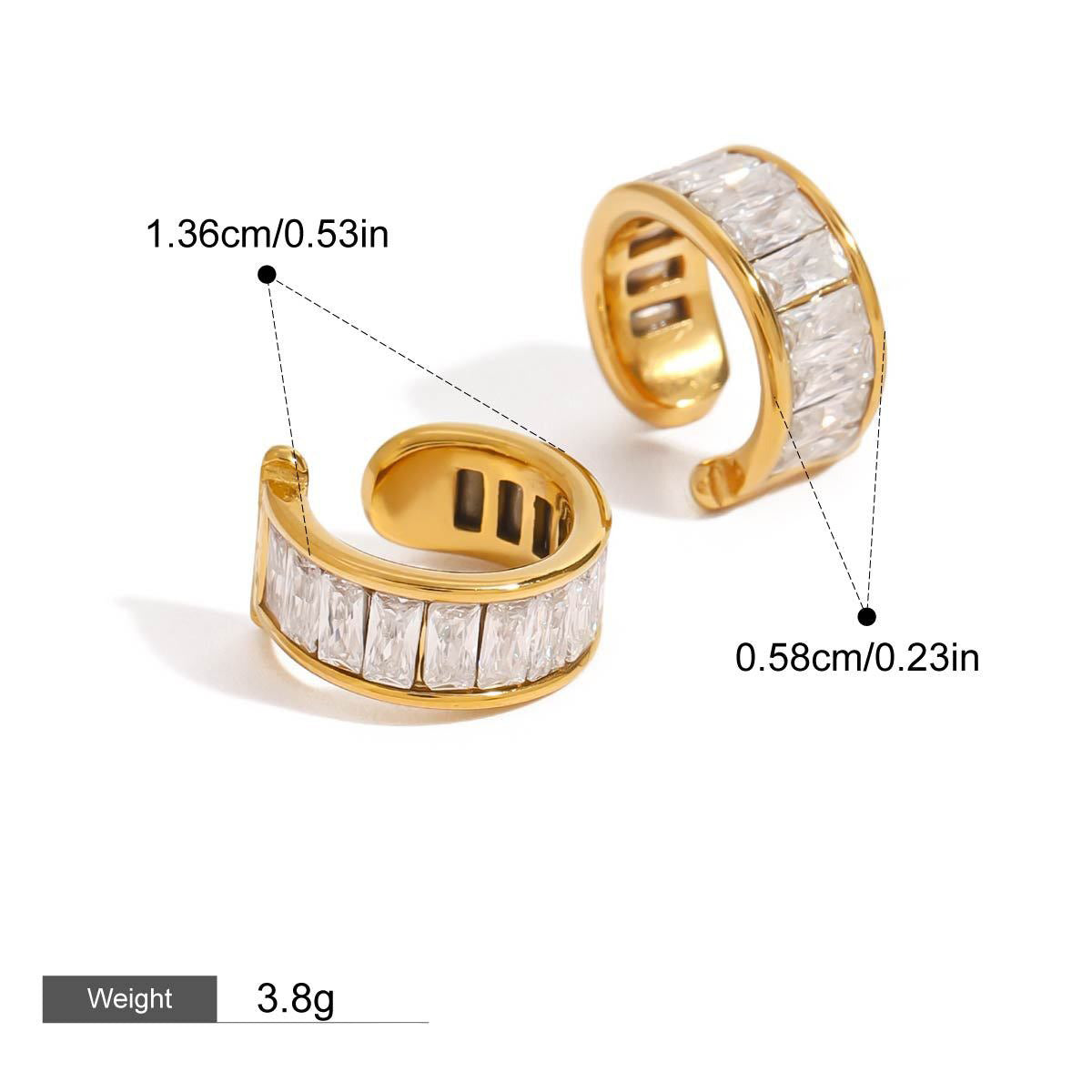18K gold C-shaped gemstone earrings with exquisite design