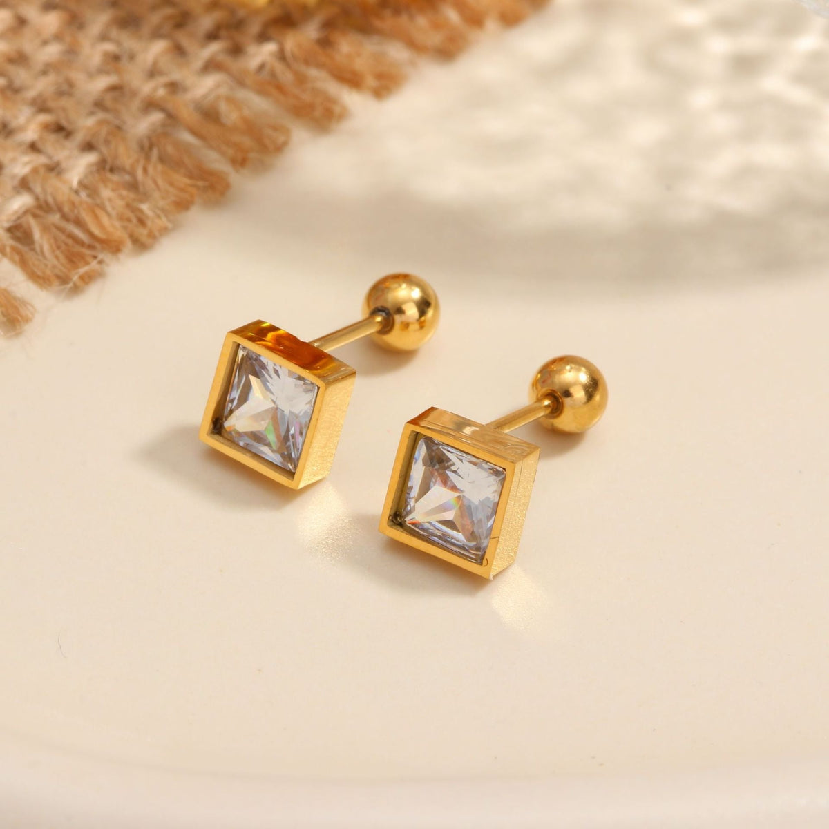18K gold geometric inlaid gemstone design high-end earrings