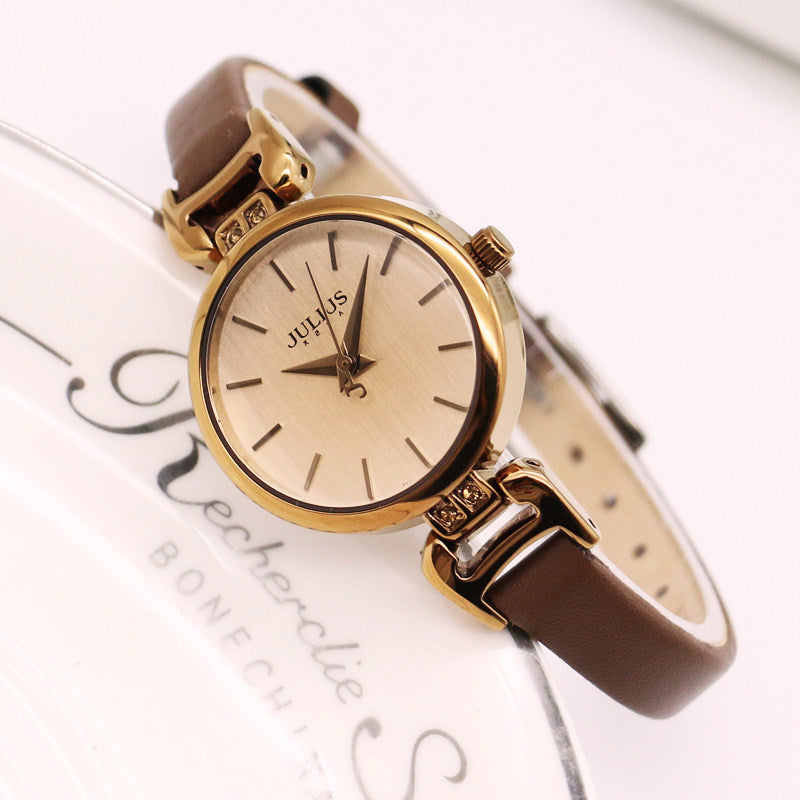 Retro Quartz Waterproof Watch