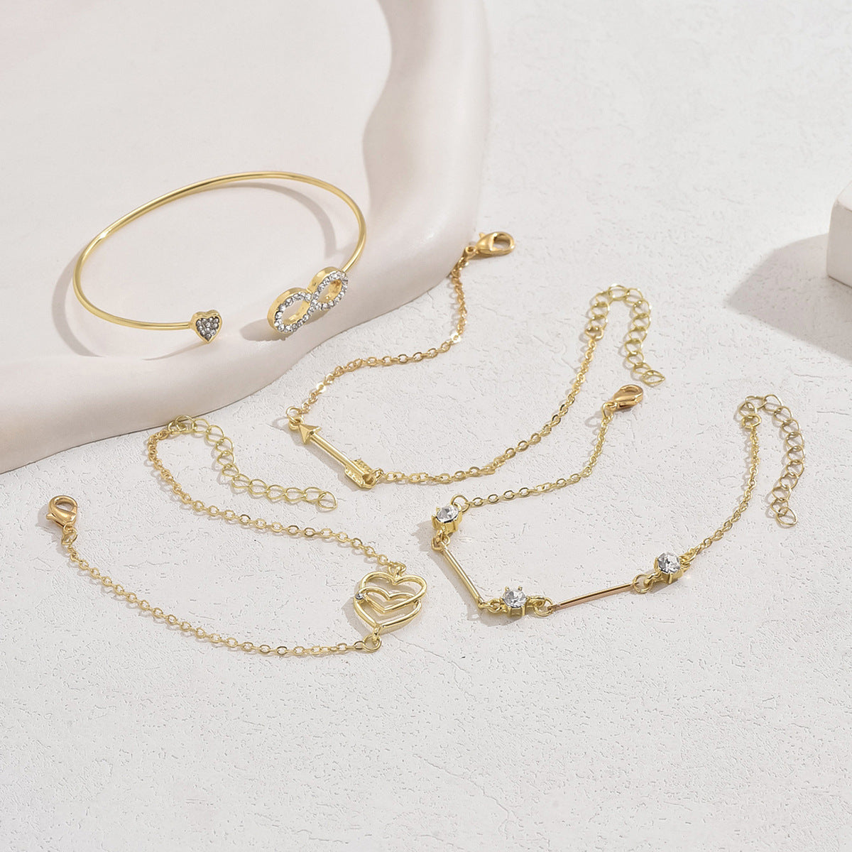 Ins Japanese And Korean Wind New Ladies Bracelet Suit Niche Love Wear Arrow Design Bracelet Multiple Bracelets Wholesale