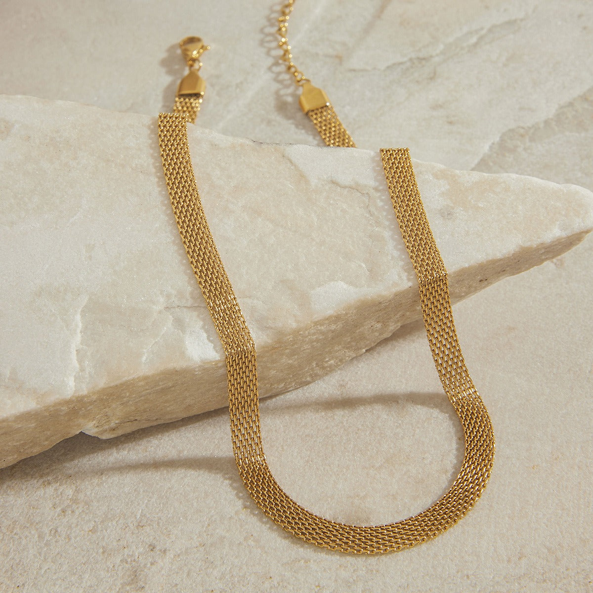 18K Gold Braided Chain Design Exquisite Fashion Necklace