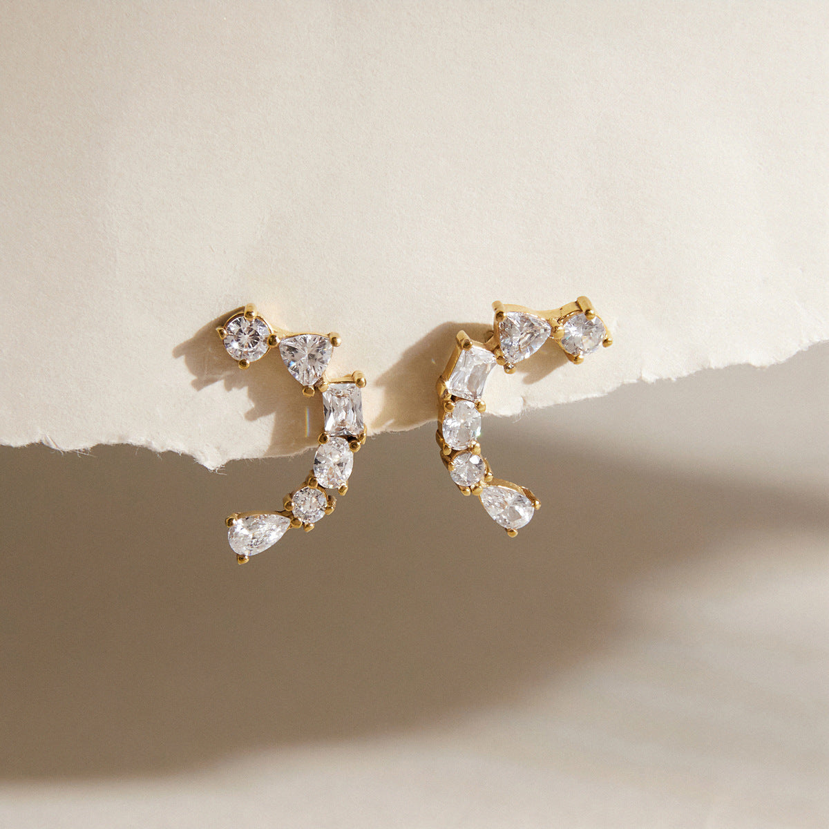 Smile Zircon Ear Crawler