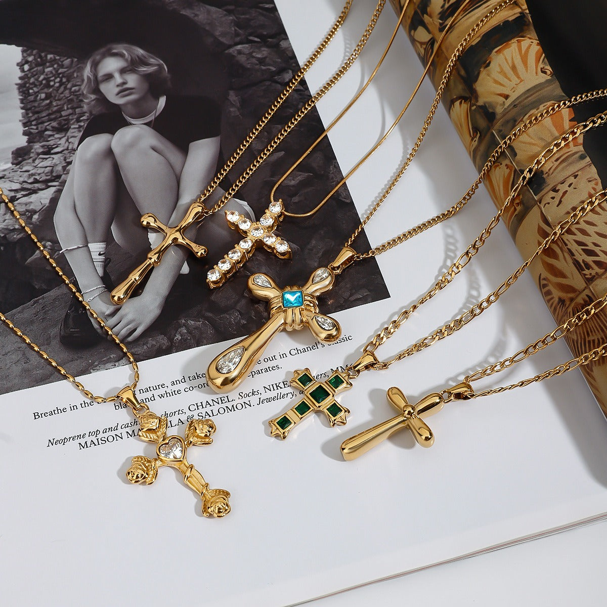 18K gold cross inlaid gemstone design exquisite and noble necklace