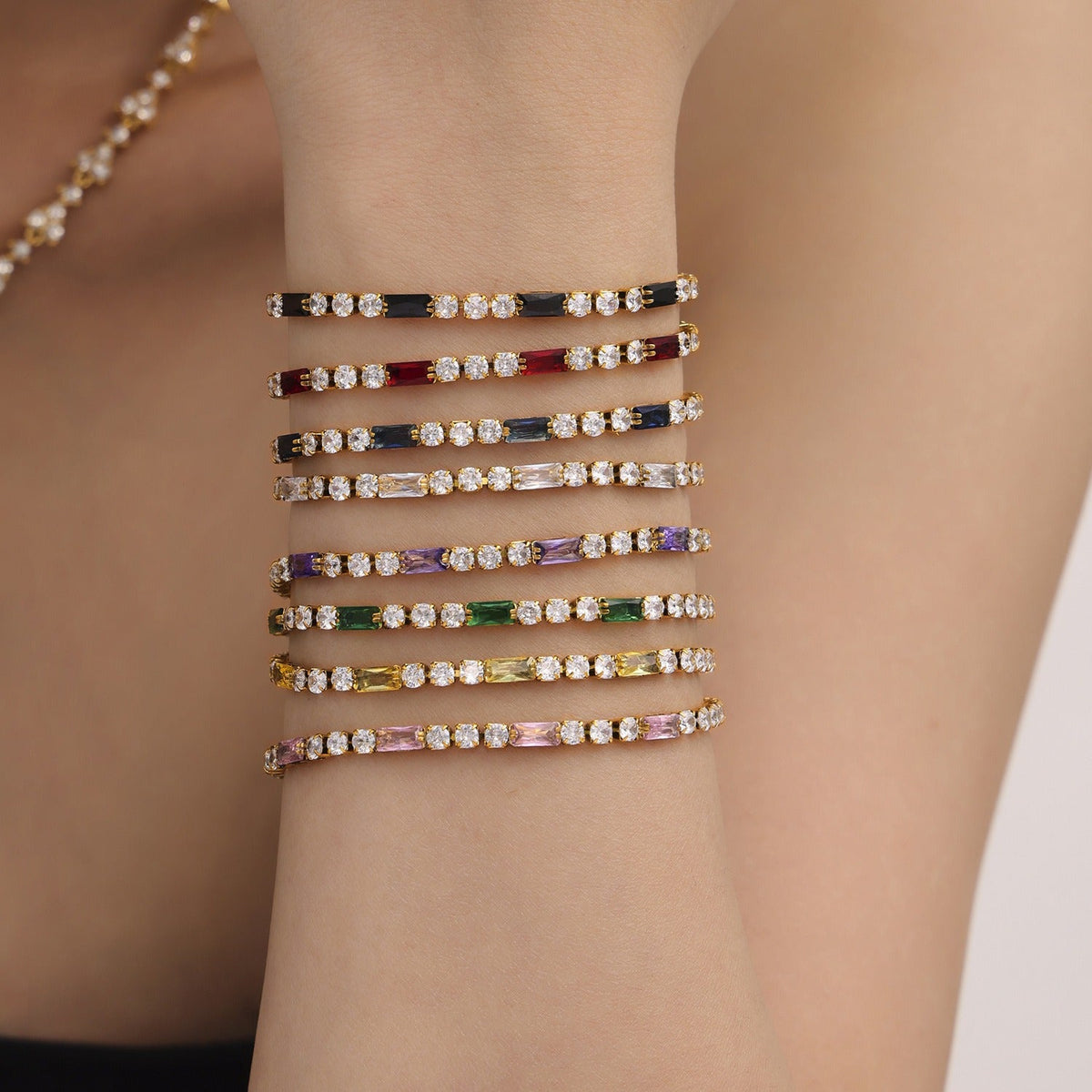18K gold gemstone design luxury bracelet