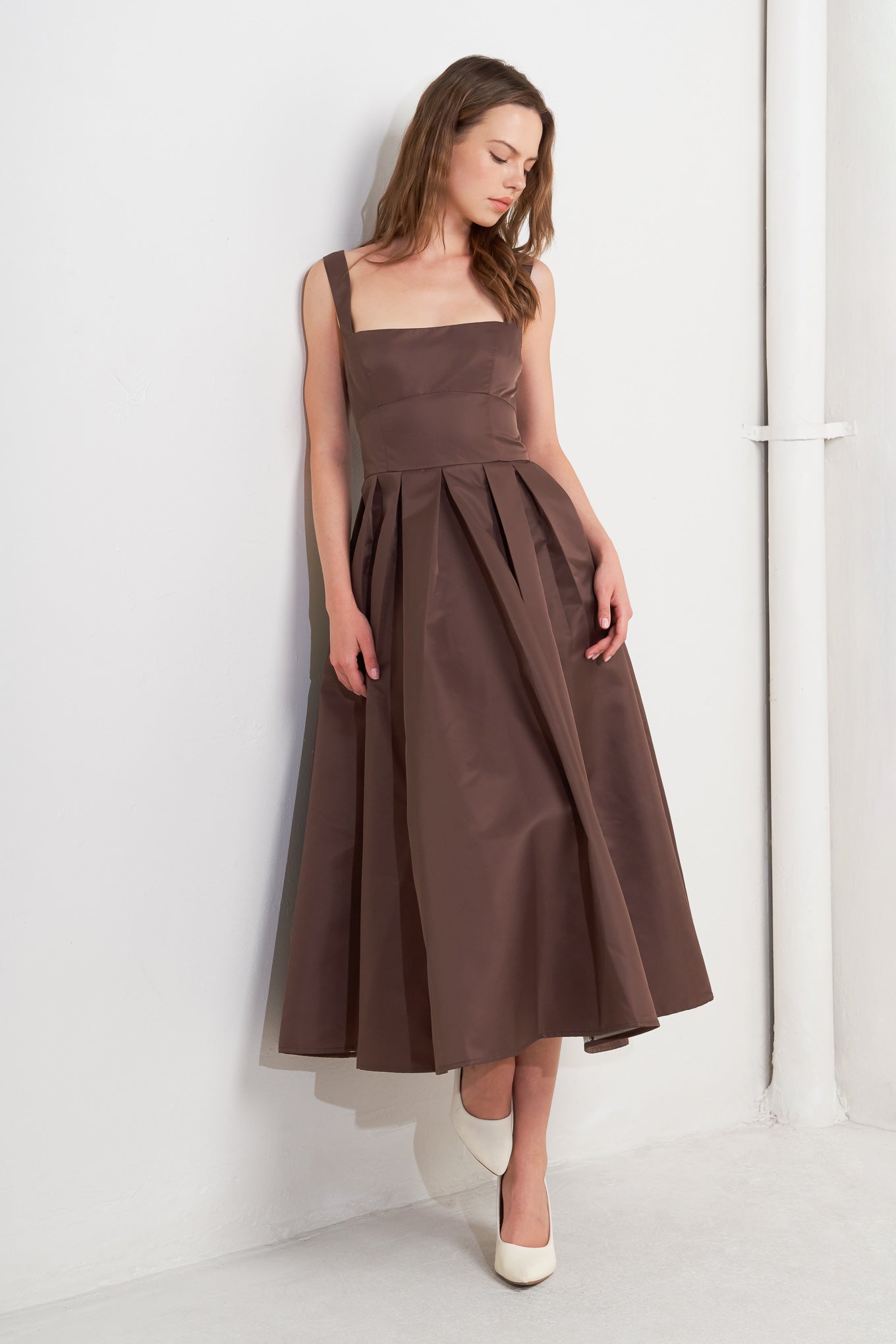 CHOCOLATE SYMPHONY WOVEN MIDI DRESS