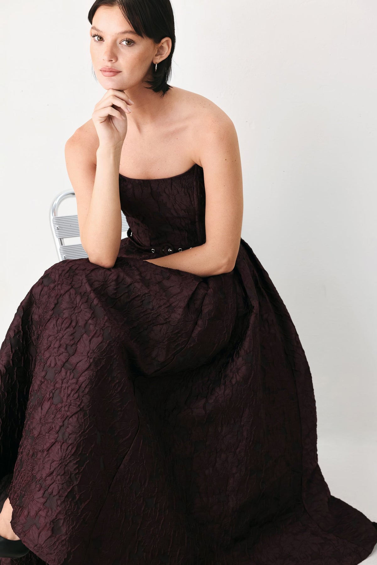 BURGUNDY COUTURE SWAY WOVEN MIDI DRESS