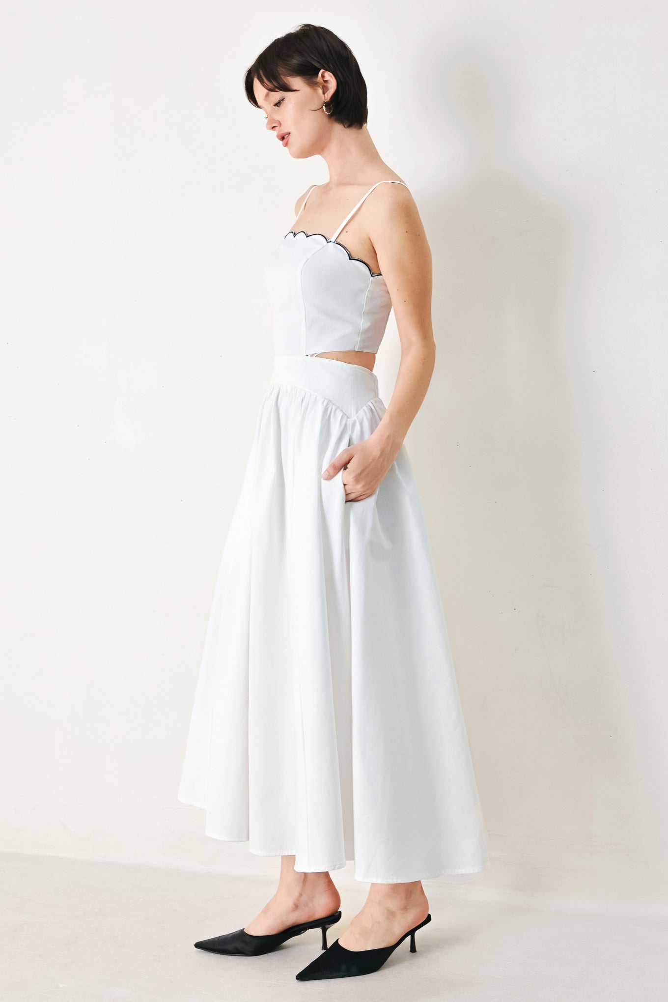 PURE ELEGANCE WOVEN MIDI DRESS