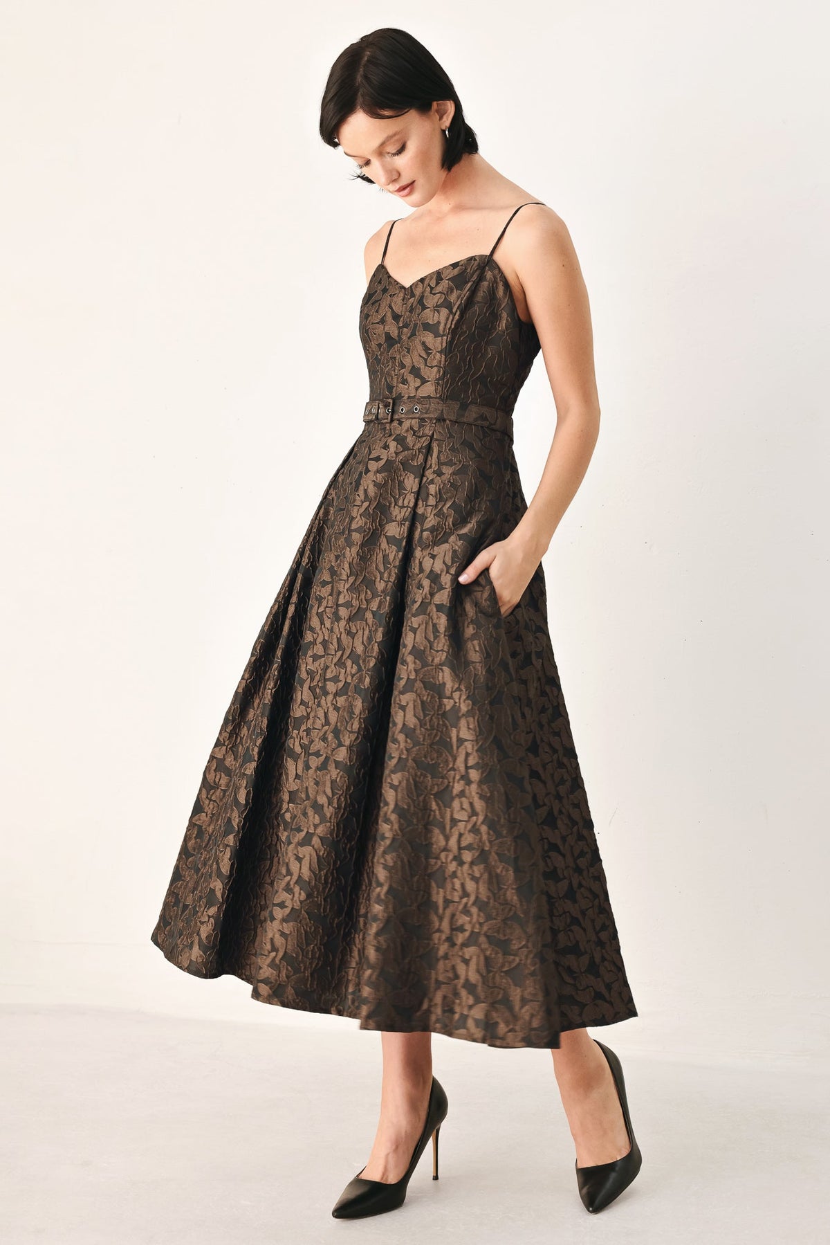 GOLDEN HOUR ROMANCE JACQUARD MIDI DRESS