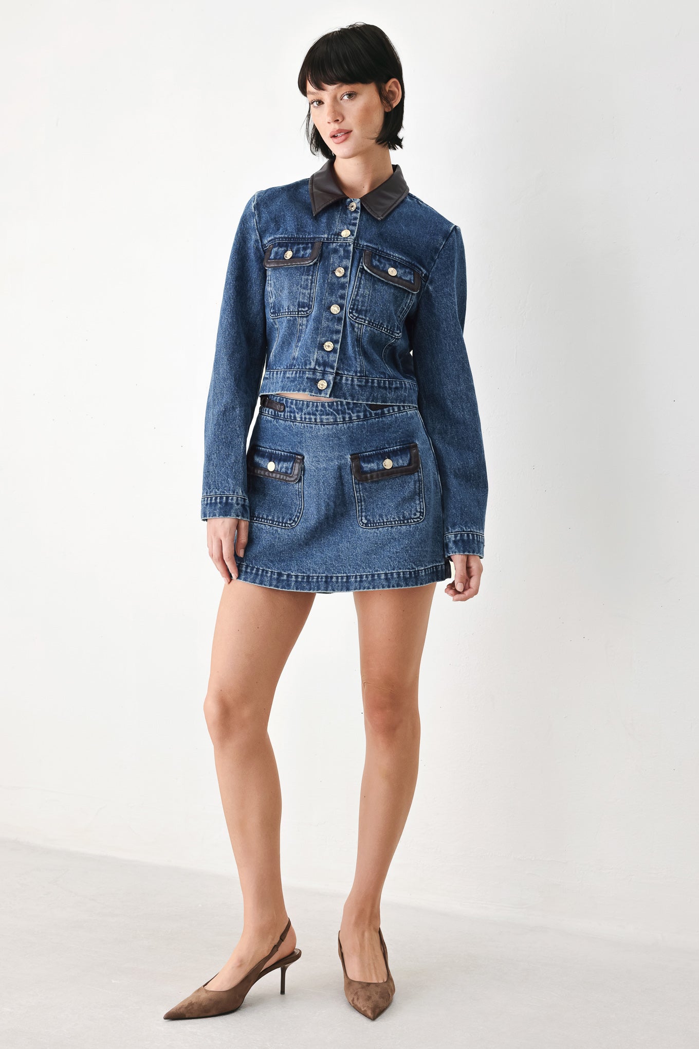 VINTAGE DENIM RENDEZVOUS DENIM CROP JACKET