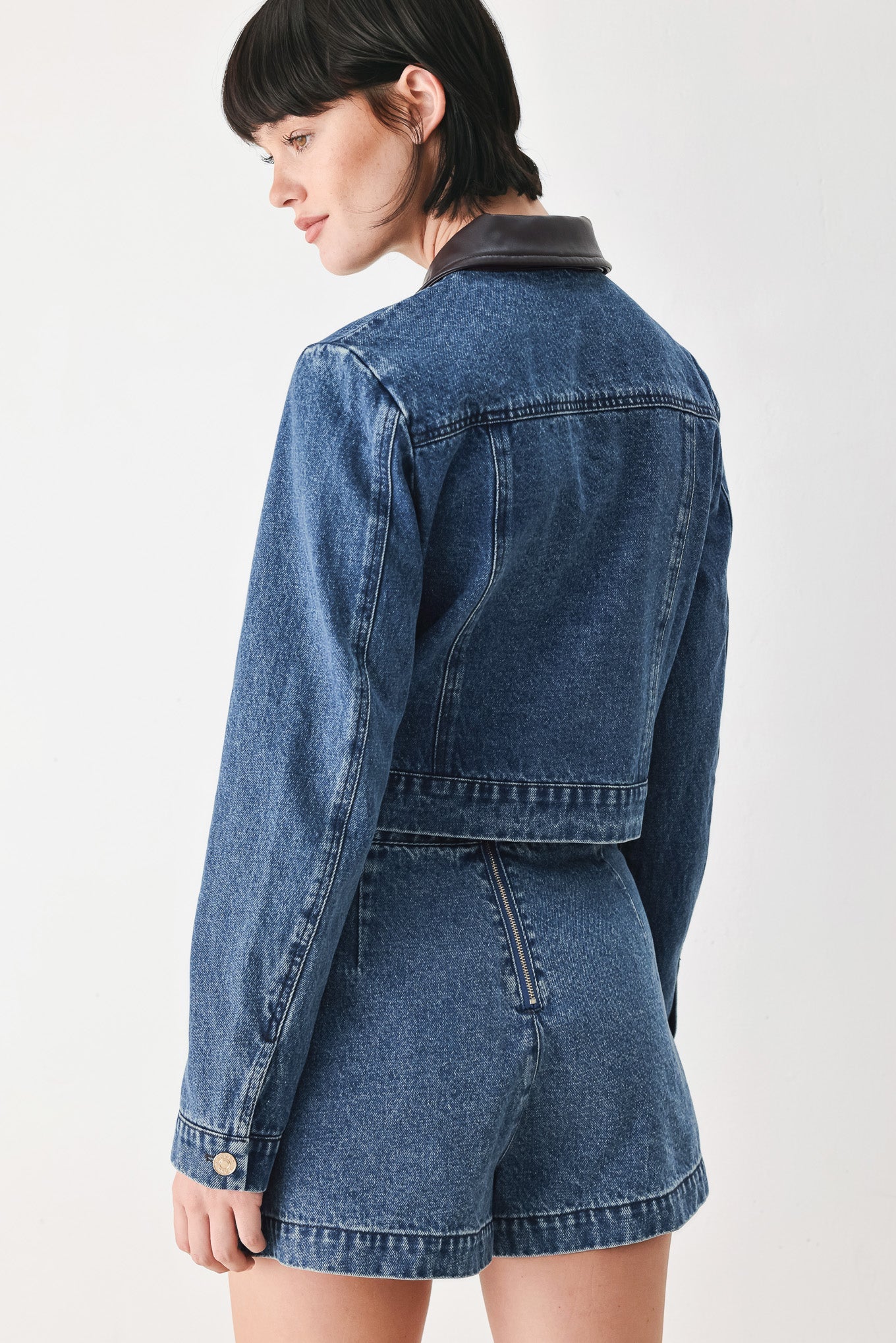VINTAGE DENIM RENDEZVOUS DENIM CROP JACKET