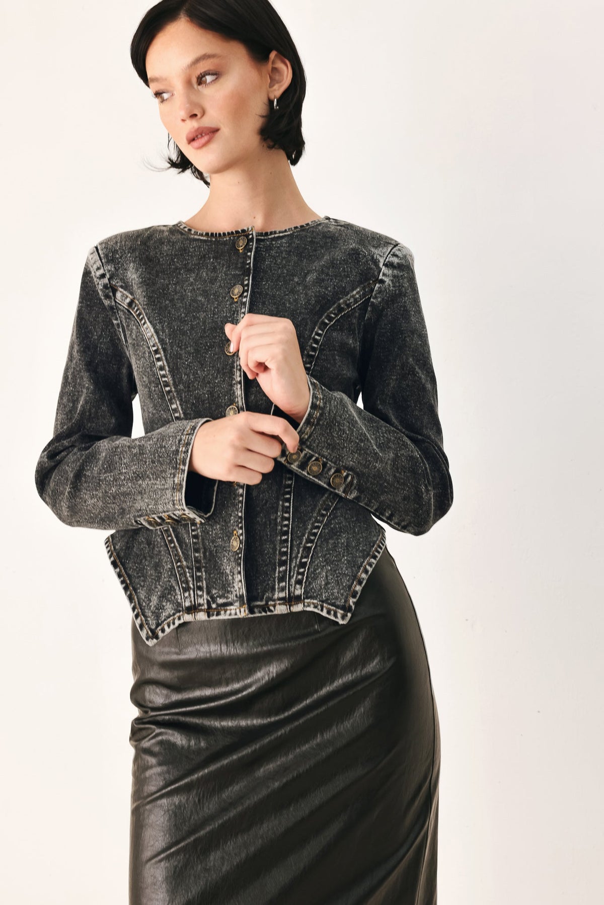 DOWNTOWN EDGE ACID WASH PEPLUM JACKET