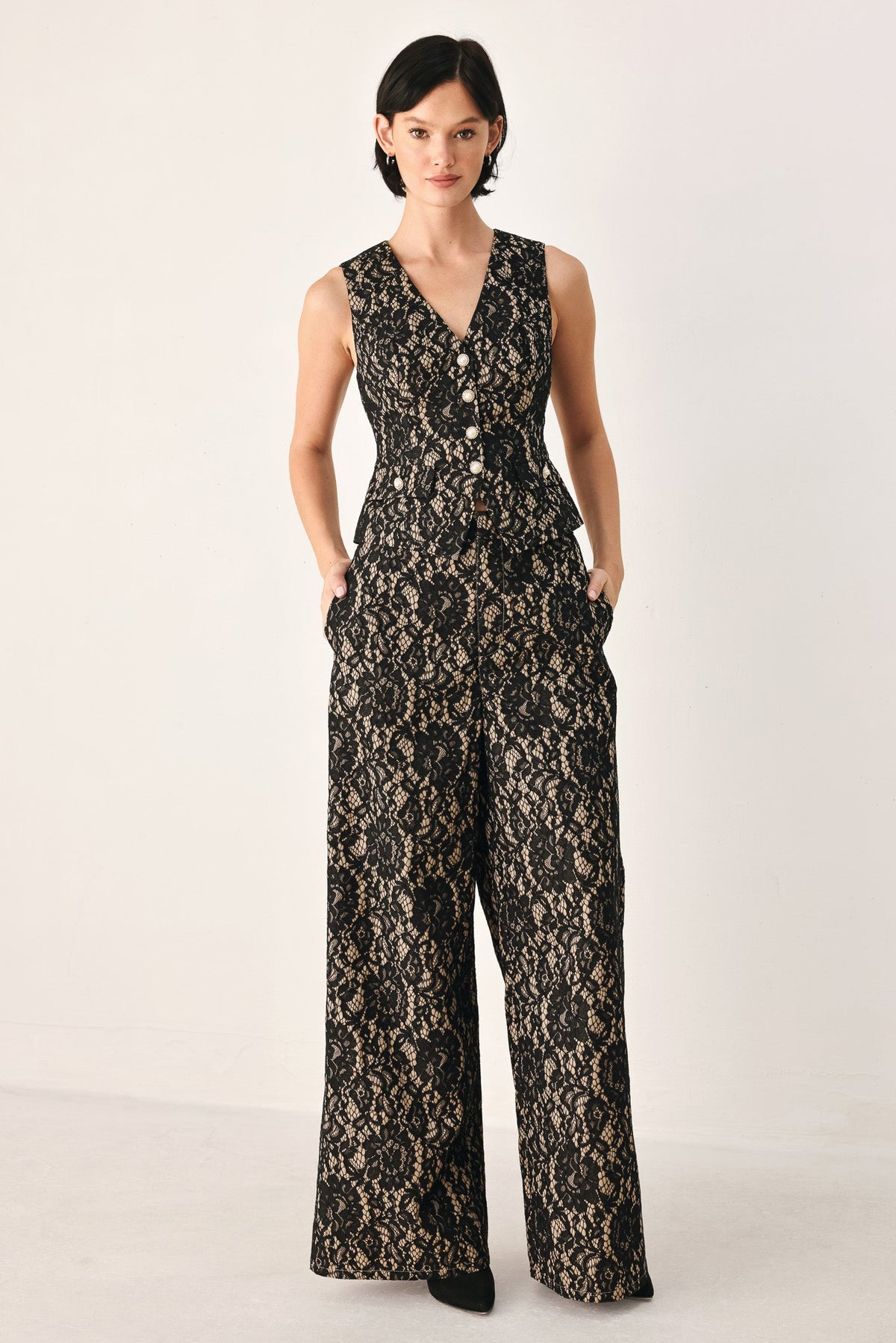 LACE THEORY BLACK/CAMEL WOVEN VEST