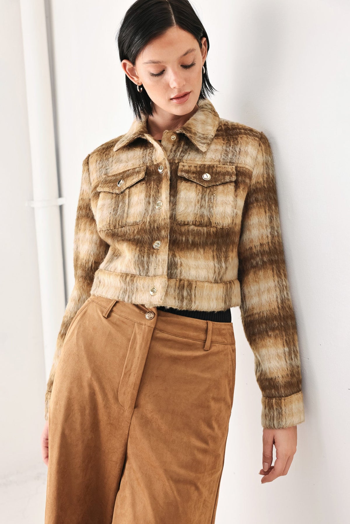 AUTUMN IN ASPEN PLAID CROP JACKET