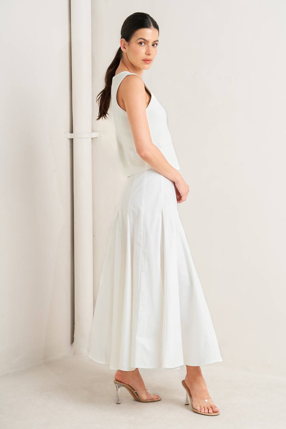 PALE FRAME WHITE WOVEN CIRCLE SKIRT