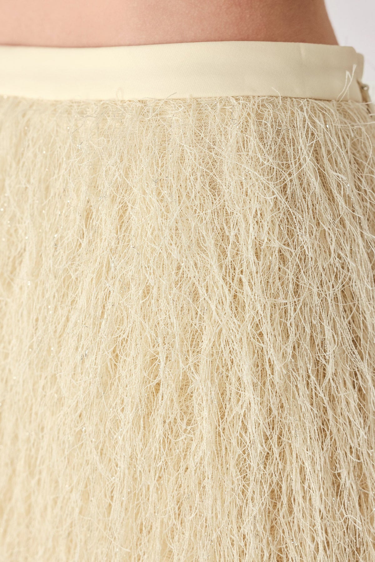 CREAM FEATHERLIGHT EYELASH FRINGE MINI SKIRT