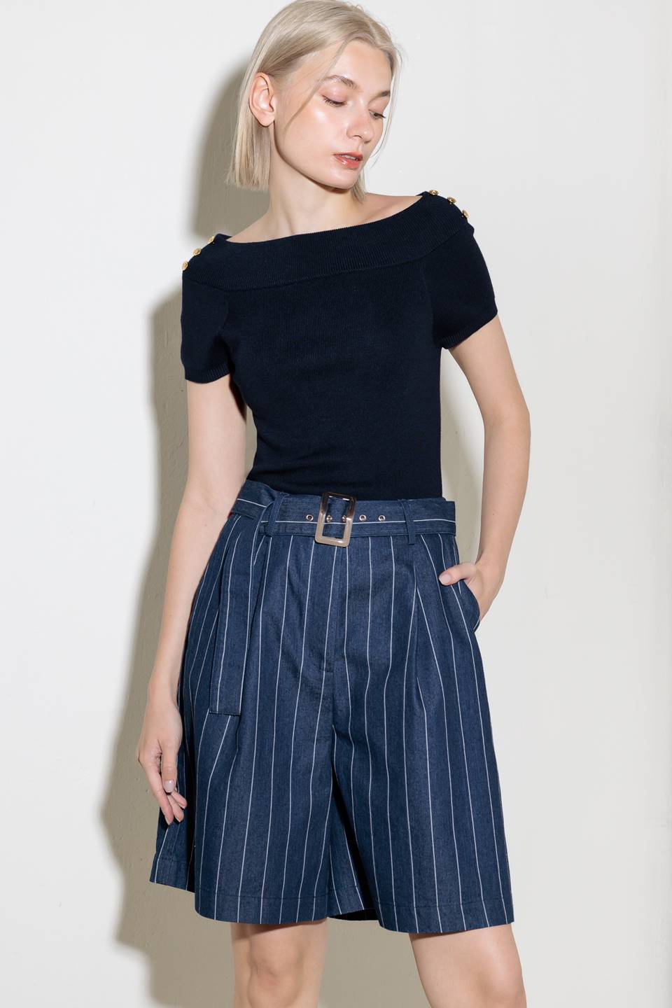 HOLD JOY IN INDIGO WOVEN PANTS