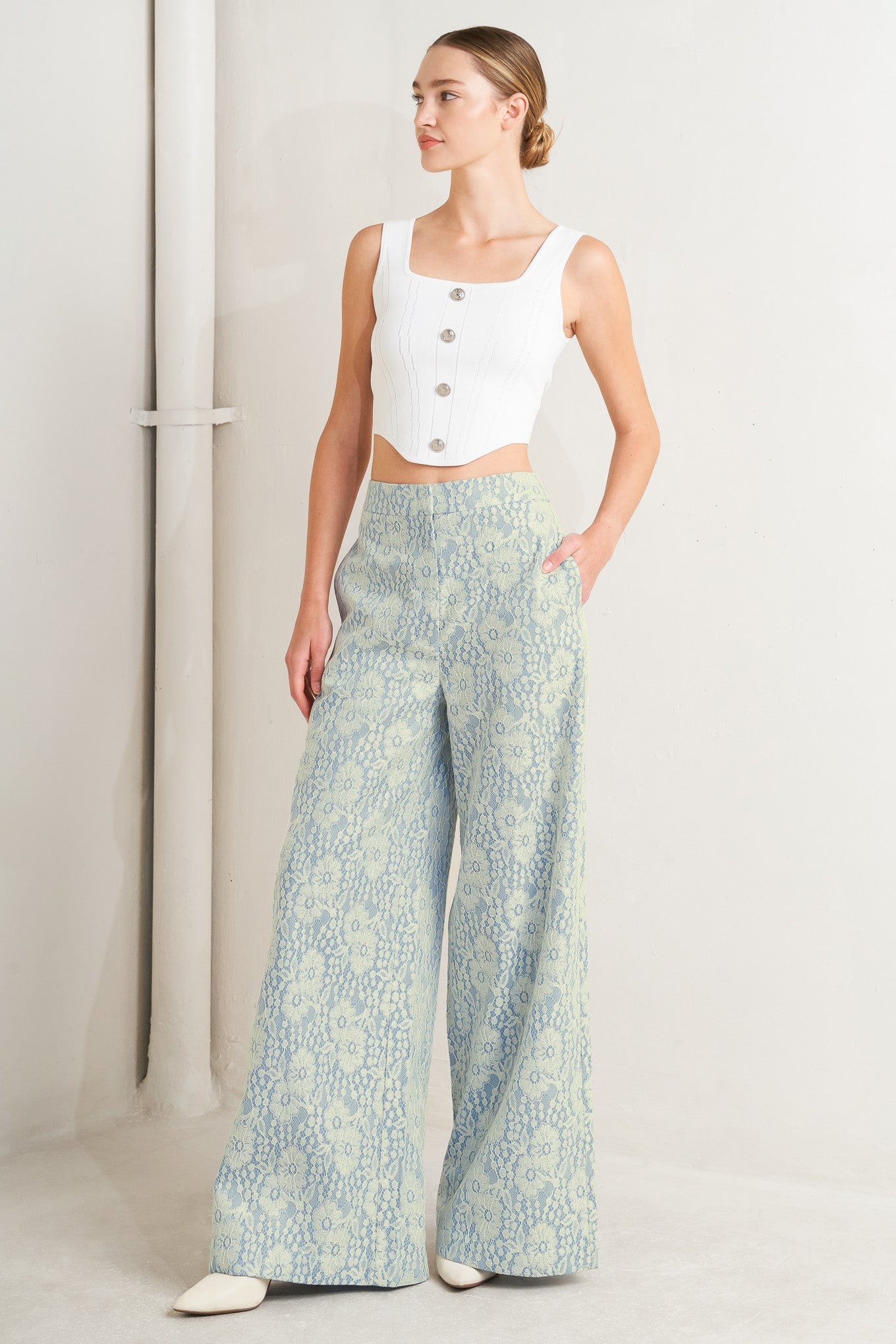 EASY ELEGANCE WOVEN LACE PANTS