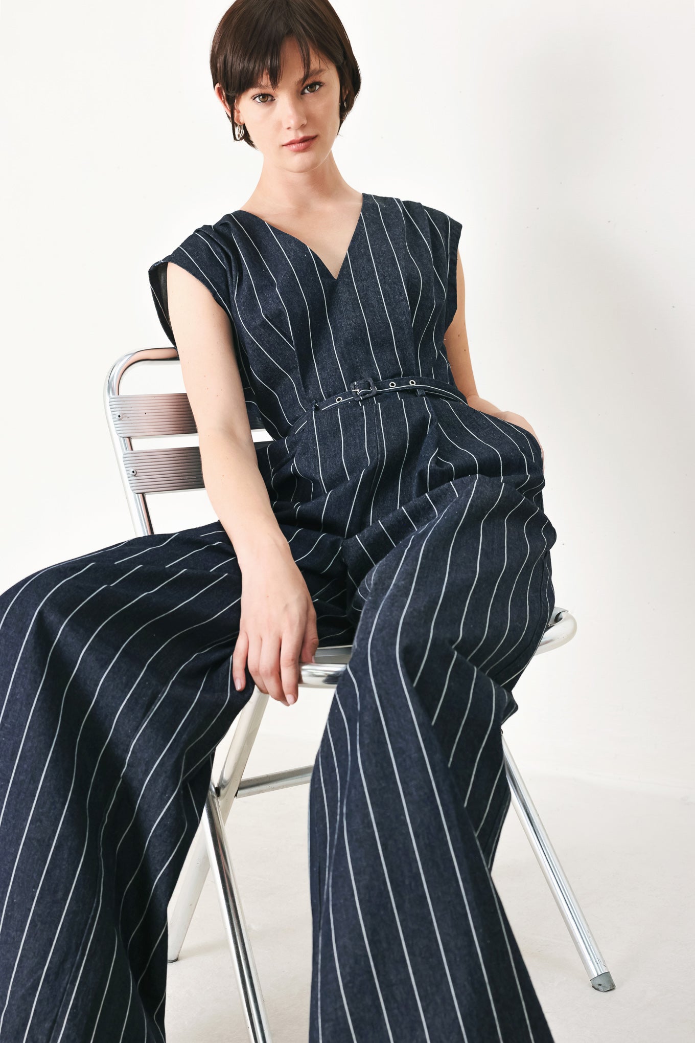 SOFT LINE ROMANCE WOVEN JUMPSUIT